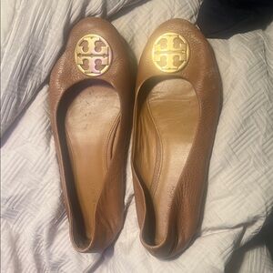 Tory Burch Tan Leather Flats with Gold Emblem
